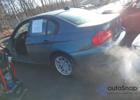 2010 BMW 328I xDrive z USA, uszkodzony, nr VIN WBAPK5C53AA649474